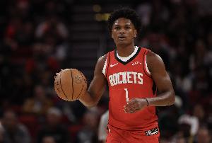 阿门·汤普森：面对防守时我必须敢于出手中投或抛投 我一直在练